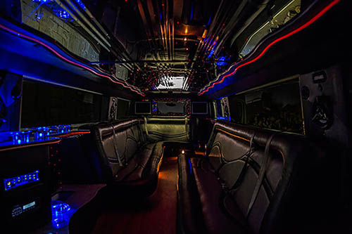 hummer mirrored ceiling